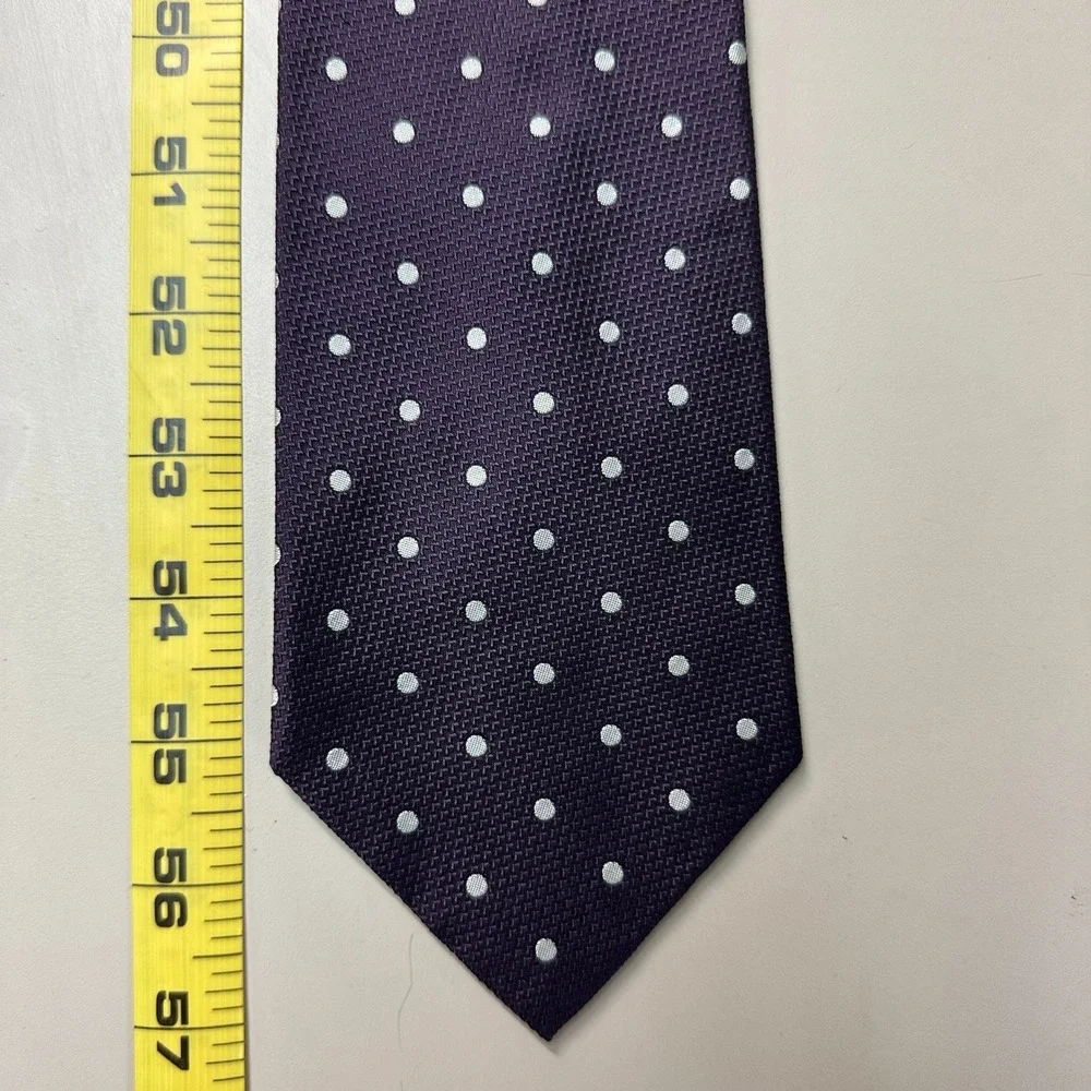 Lauren Ralph Lauren Mens Purple Polka Dot Silk Necktie Hand Finished USA Made